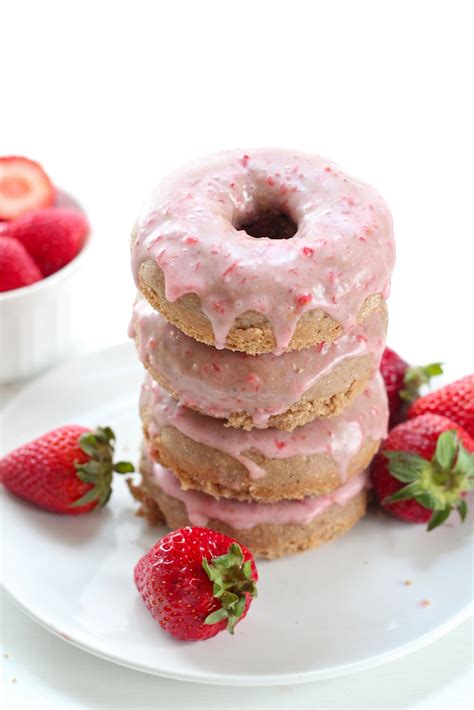 Whole grain strawberry donuts - Eat Good 4 Life