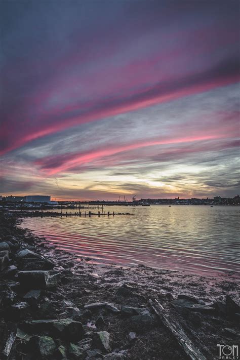 Sunset over South Portland last Saturday Night. [OC] : r/Maine