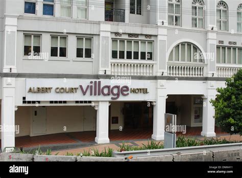 Albert Court Village Hotel. Singapore Stock Photo - Alamy