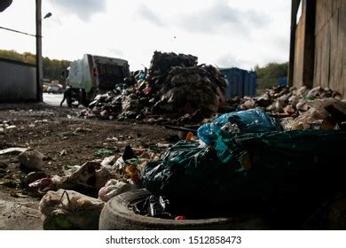 Garbage Pile Trash Dump Landfill Waste Stock Photo 1512858473 | Shutterstock