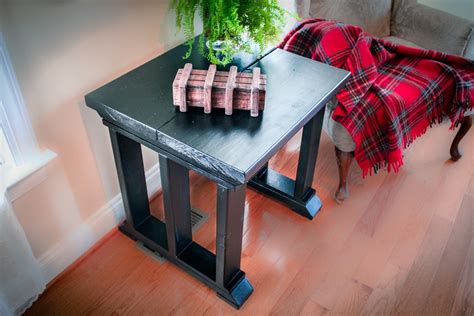 Ana White | Rustic End Table - DIY Projects