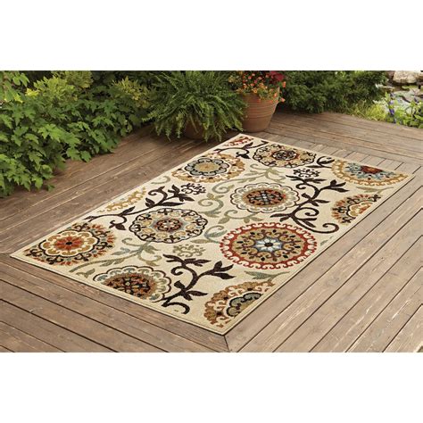 Better Homes and Gardens Floral Suzani Outdoor Rug - Walmart.com