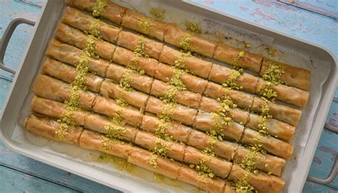 Baklava Fingers (Baklawa Fingers) - Simply Lebanese