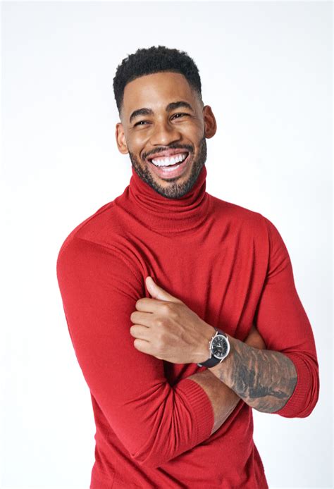 “Bachelorette” Alum Mike Johnson Pens Open Letter To His Younger Self: “You Are Enough” - Black Love