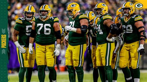 Loaded with returning players, offensive line serves as key piece to Packers’ nucleus in 2023