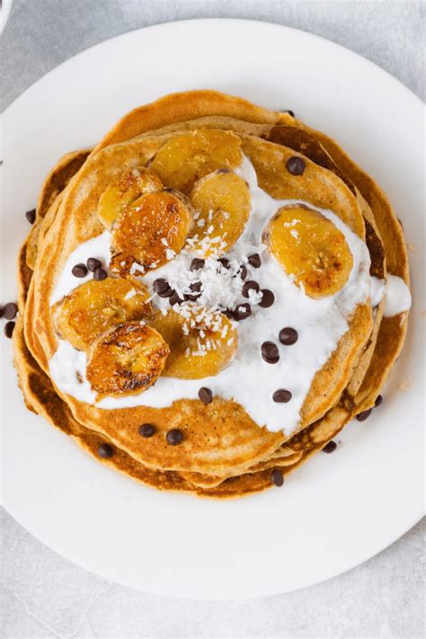 25 Best Pancake Toppings - Insanely Good