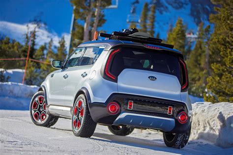 Kia Trail'ster Concept Steals Your Soul with e-AWD and a Small Turbo ...