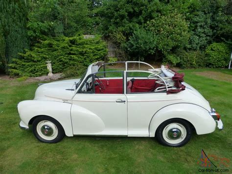 MORRIS MINOR 1000 Convertible Old English White