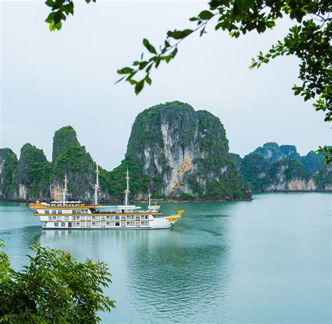 Vietnam Honeymoon Packages from Budget to Luxury Itinerary 2021-2022