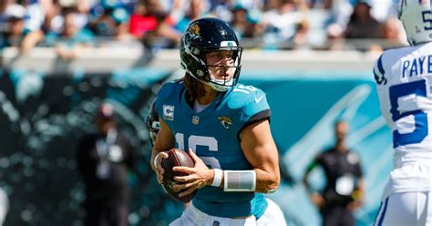 Jaguars coach updates Trevor Lawrence injury status | TigerNet