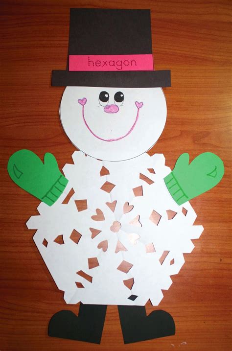 Classroom Freebies: 2D Shaped Snowflake Patterns