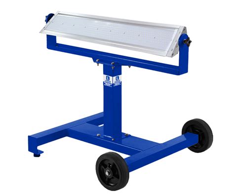 Larson Mobile LED Light Stand with Wheels - Contractor Supply Magazine