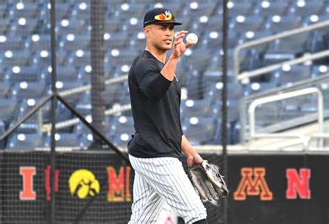 Yankees' Giancarlo Stanton set to begin rehab assignment