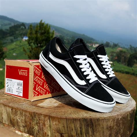 40+ Inspirasi Terbaru Gambar Sepatu Vans Dan Harganya