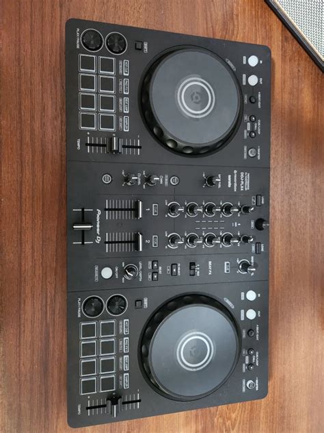 Pioneer DDJ FLX4, Audio, Other Audio Equipment on Carousell