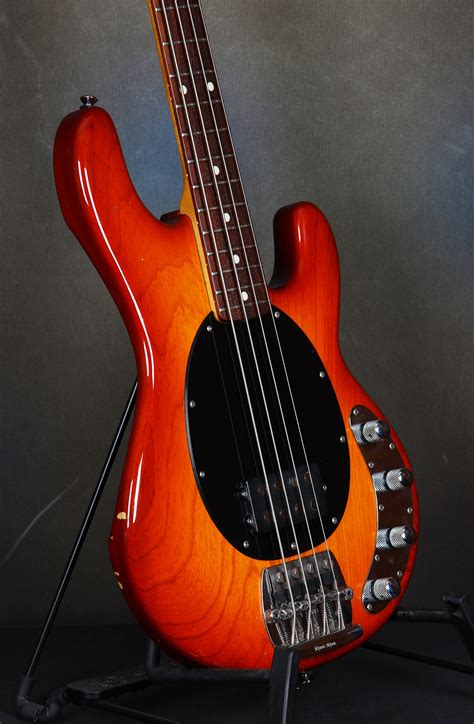 1988 Music Man Stingray 4 SunBurst used Bass | Stageshop