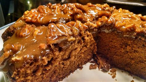 Homemade Tennessee Whiskey Cake with butterscotch drizzle and glazed pecans [OC][4320x2432] : r ...