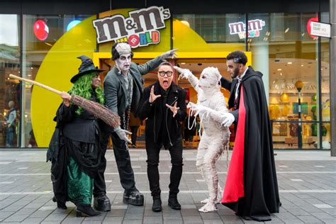 Gok Wan's most horrifying makeover yet - as he turns members of the public into spooky Halloween ...