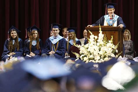 Smithson Valley honors seniors | News | herald-zeitung.com