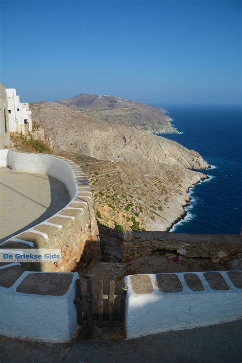 Chora Folegandros | Holidays in Chora Greece