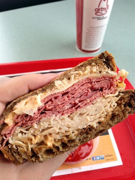 Arby's Reuben Sandwich Review | DudeFoods.com