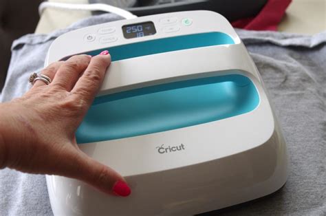 How to Use Cricut Printable Iron-On - Create and Babble