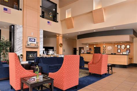 Comfort Suites Airport Tukwila Seattle in Tukwila, United States | RatePunk