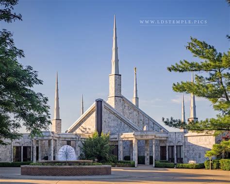 Chicago Illinois Latter-day Temple Night Light Statue LDS The Church of ...