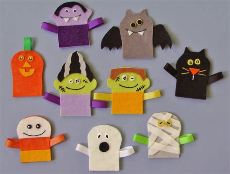 Flannel Board Fun: Halloween Finger Puppets