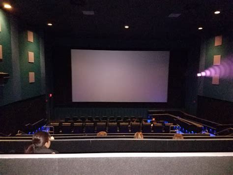 Movie Theater «Showcase Cinemas Lowell», reviews and photos, 32 Reiss ...