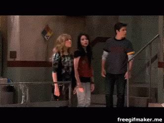 Gibby Icarly GIF - Gibby Icarly Gibby Falls From The Ceiling - Discover ...