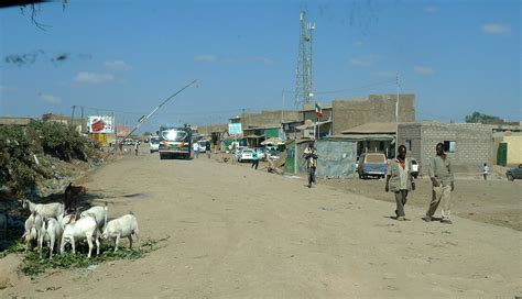 Tog Wajaale (Somaliland/Somalia) - Somali-Ethiopian border… | Flickr
