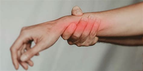 Forearm Tendonitis: Symptoms, Causes, Treatments, and More