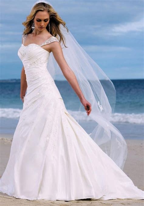 Wedding Pictures Wedding Photos: Romantic Beach Wedding Dresses 2013 ...