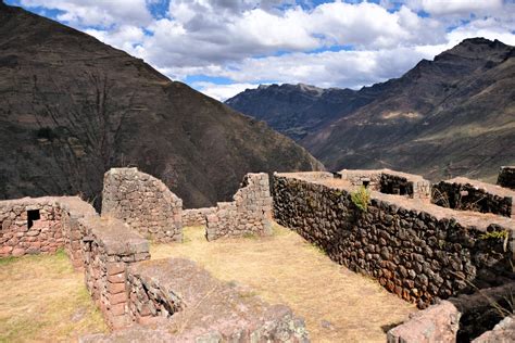 Pisac Ruins - Less visited, no less spectacular! ~ Batnomad