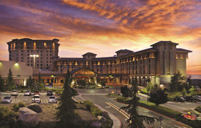 Chukchansi Gold Resort & Casino, Coarsegold, CA | California regions, Outdoor pool, Casino resort