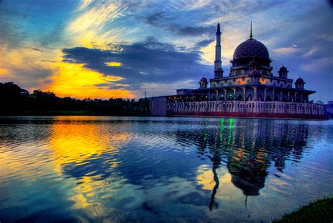 Islam In Malaysia | Dan Peterson