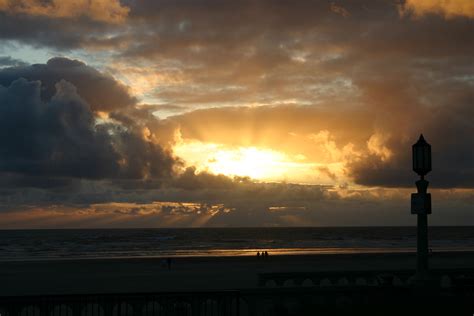 Sunset on the Boardwalk Seaside Oregon | Seaside oregon, Sunset, Seaside