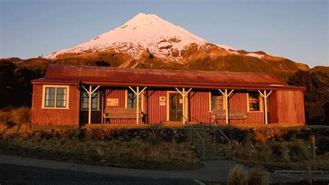 Mt Taranaki Camphouse - Hut Reno NZ