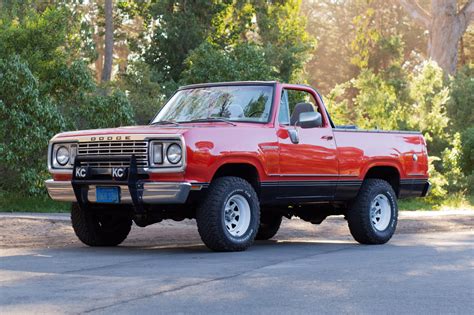 Bring A Trailer auction 1977 Dodge Ramcharger 4×4 | Dodge RamCharger ...