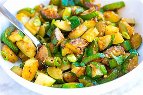 Quick Easy Sauteed Zucchini Recipe