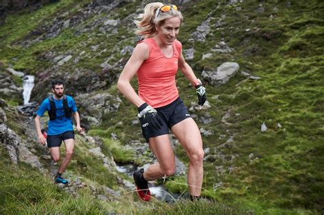 Beth Pascall smashes Bob Graham Round record – FionaOutdoors