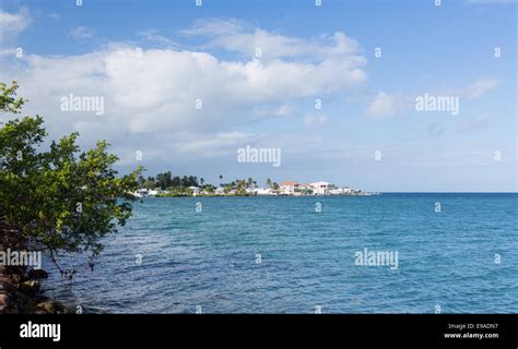 Florida Keys luxury homes Stock Photo - Alamy