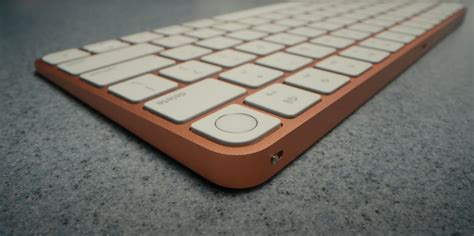 Magic keyboard with touch Id - 10，625円 | claroins.com