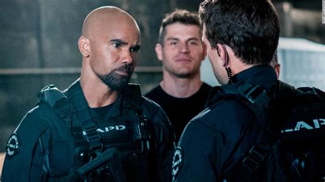 'SWAT' review: Revival storms back onto CBS - CNN