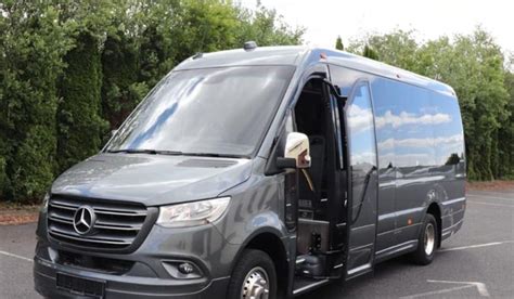 6-22 Seater Minibus Hire Henley | Smart Minibus Hire