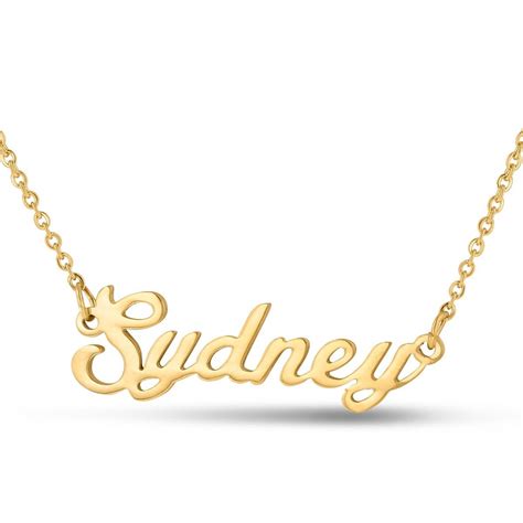 What is this kind of necklace called? The kind that can hook on pendants in the shape of words ...