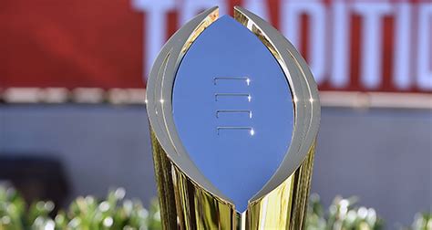 Football: CFP Board of Managers votes to expand to 12 teams by 2026