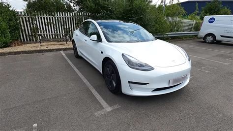 YouTuber Gets to Drive a Tesla Model 3, Immediately Sells His ...