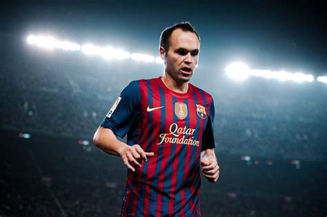 Andres Iniesta Barcelona Jersey / Fc Barcelona 2018 19 Home Kit By Nike ...